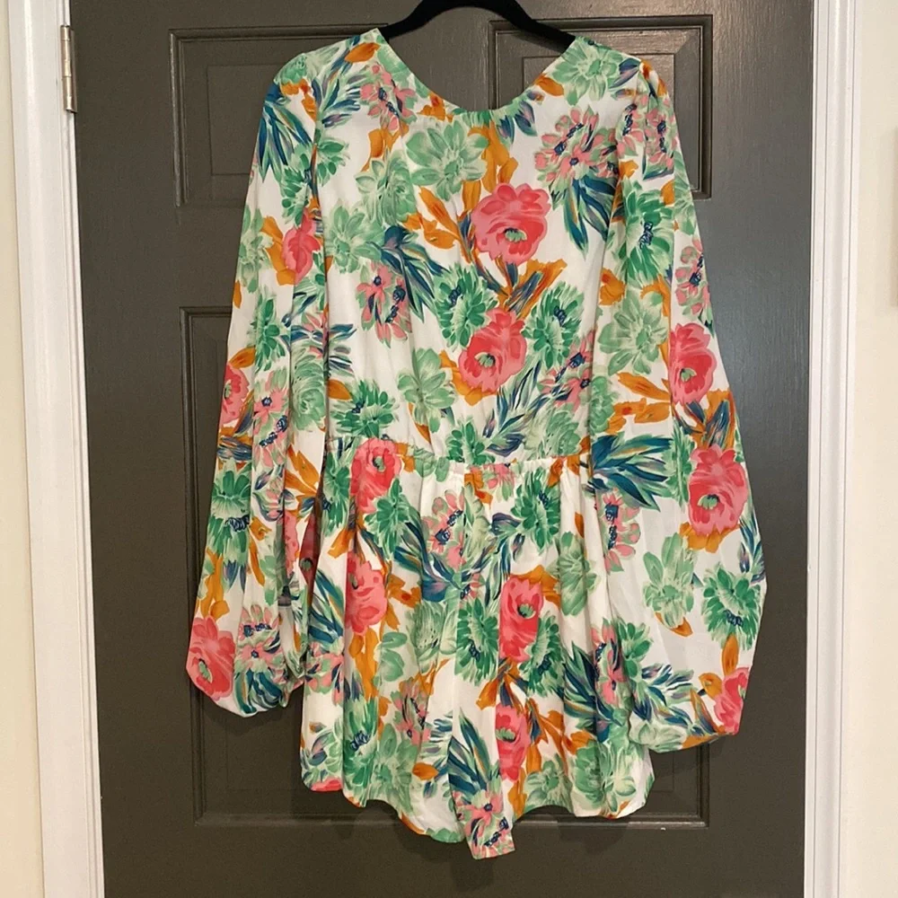 Petal & Pup Lily Romper / Green Floral - Picture 8 of 8
